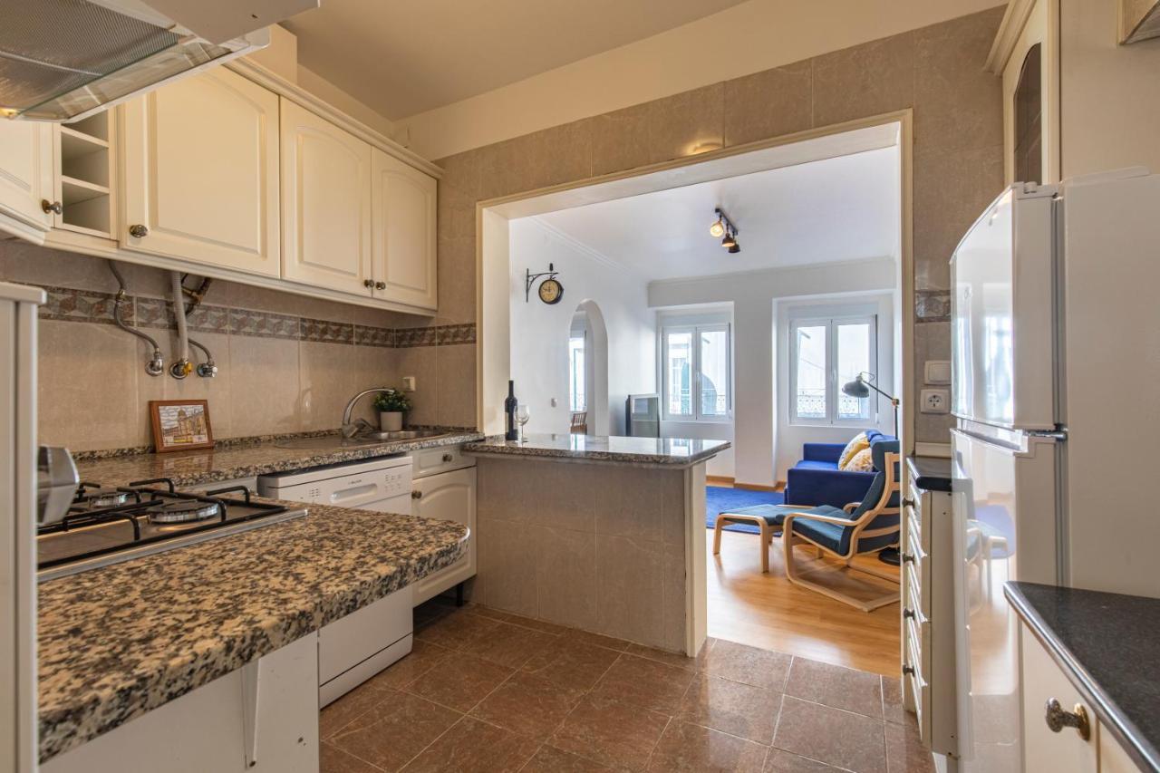 3 Bedroom Apt Near Av. Liberdade Lissabon Exterior foto